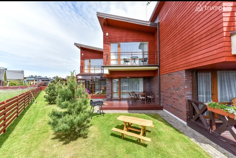 Mini cottage house with terrace