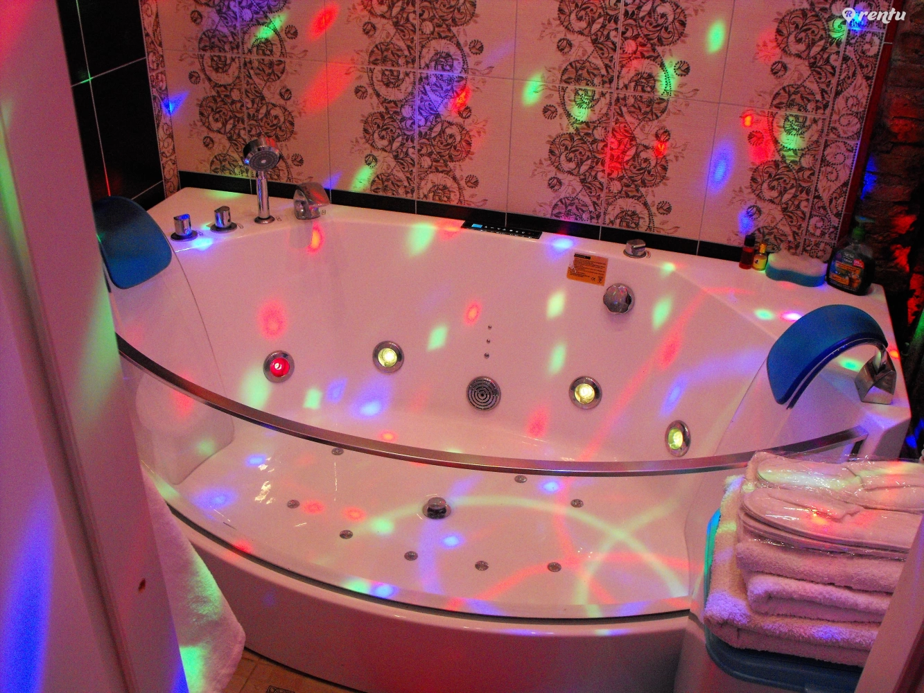 Geresni mini apartamentai su jacuzi ir sauna №7