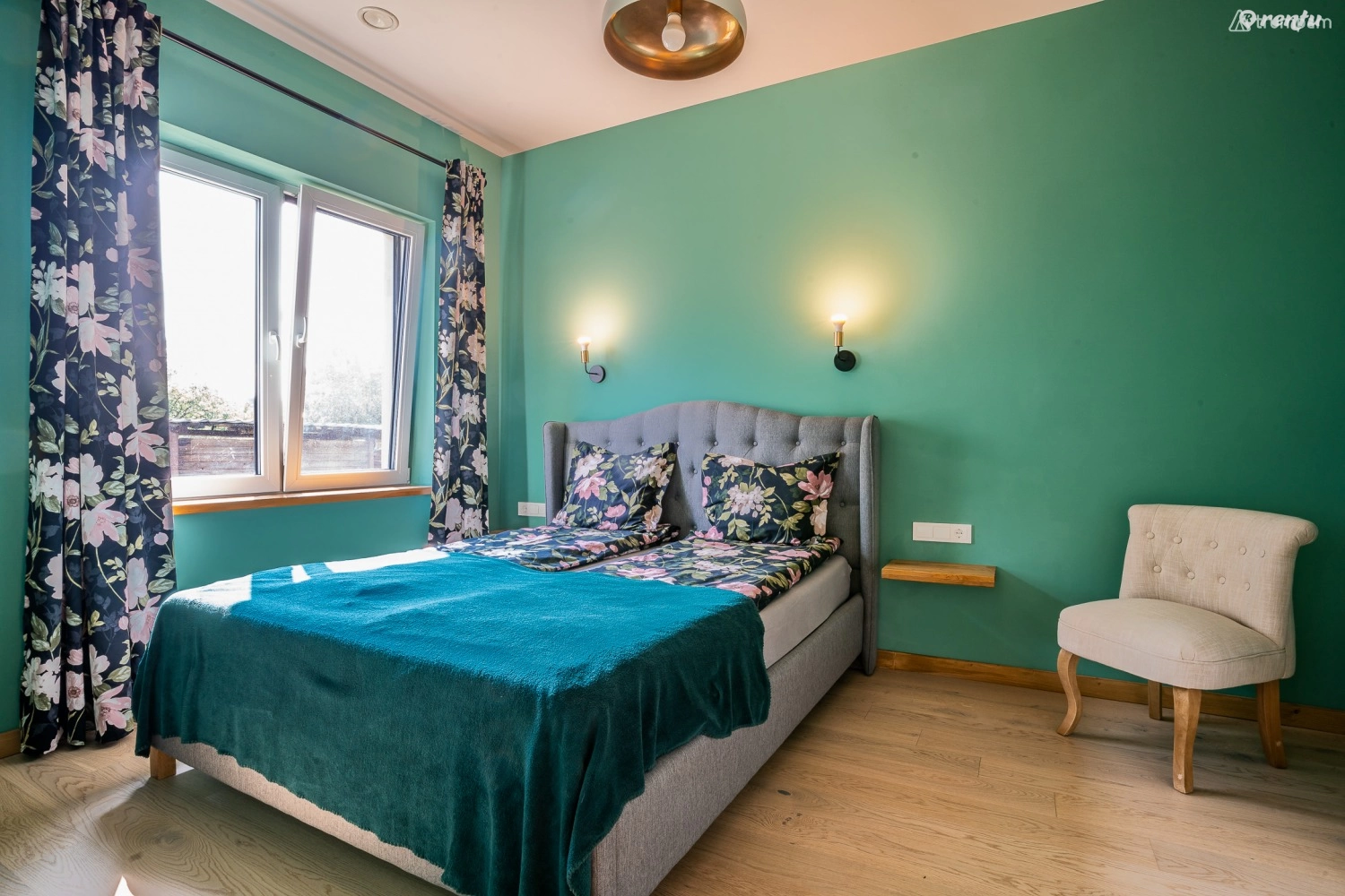 RIVER apartment - двухкомнатная квартира