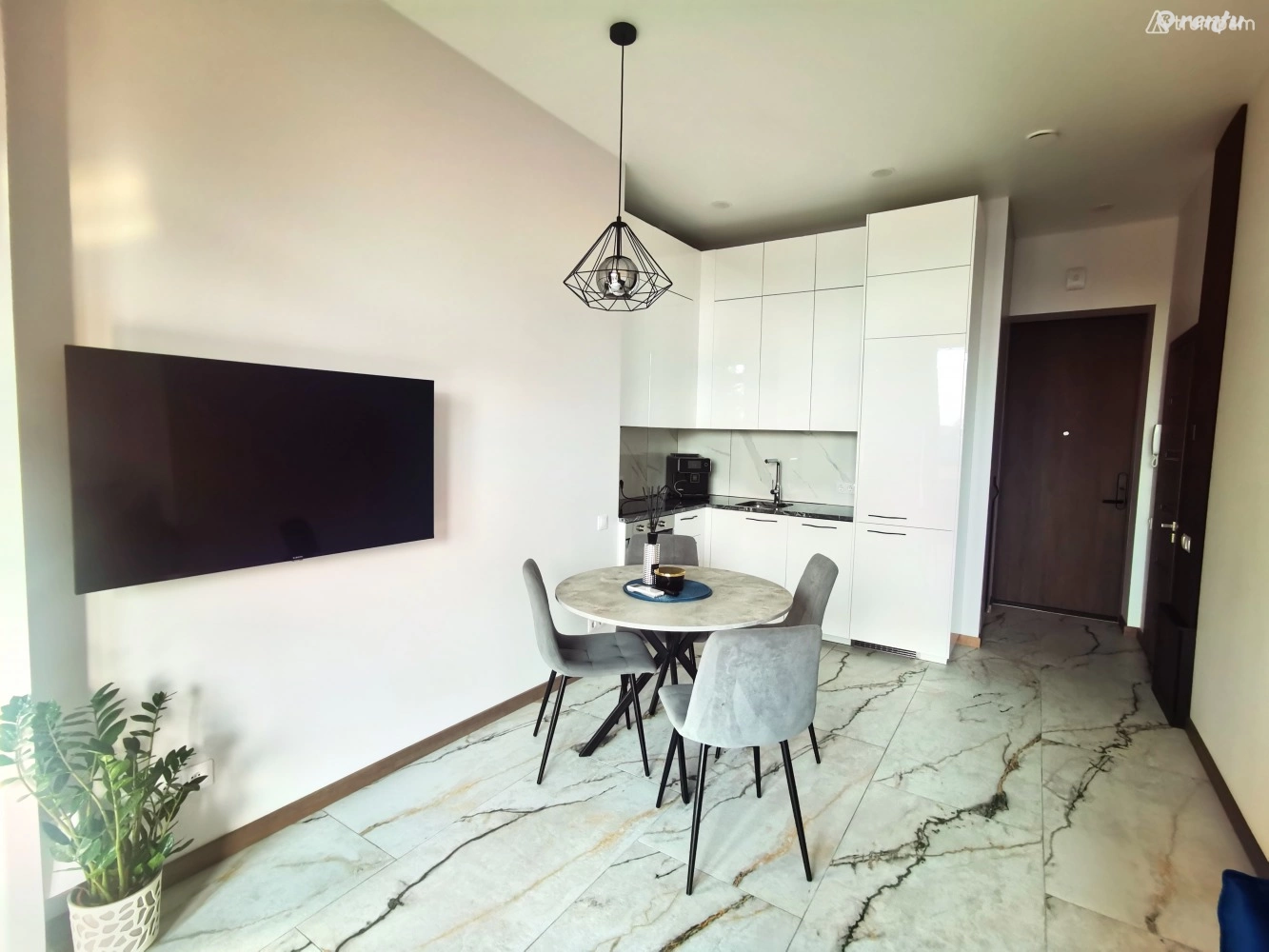 Стильная 2-х комнатная квартира посуточно