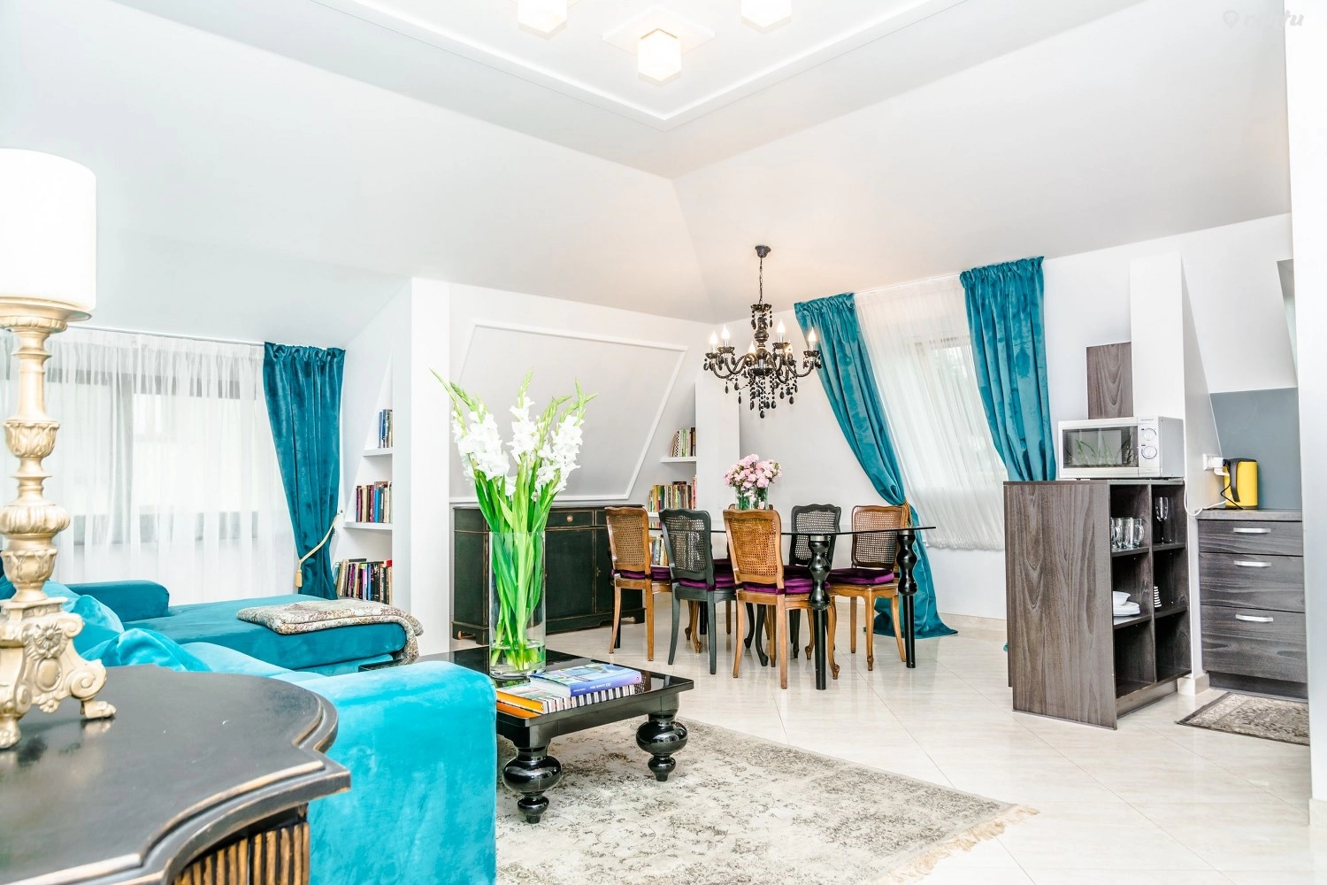 Spacious three-bedroom apartment on Međiotojų str.