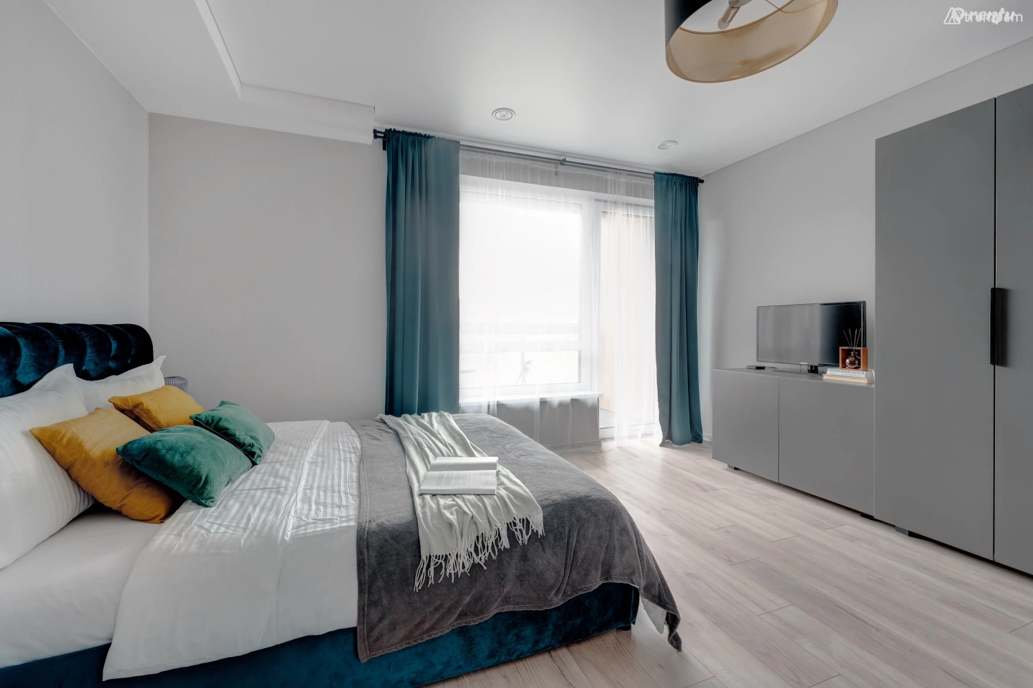 Comfortable and cozy apartment + parking