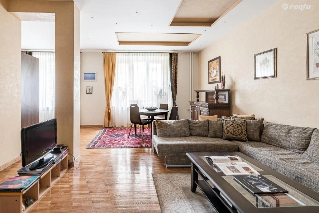 Angel House Vilnius, 8