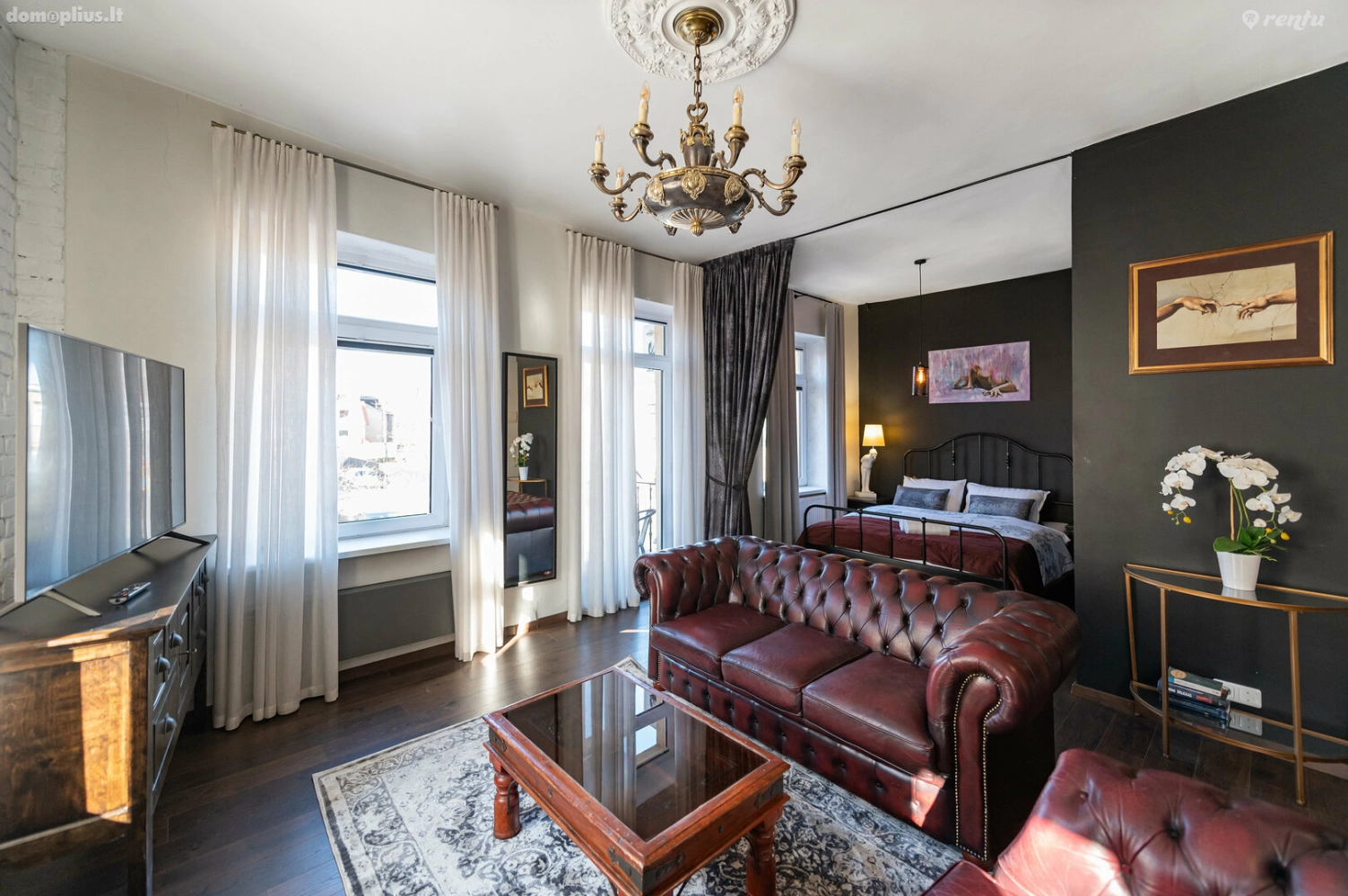 RETRO Studio Apartment - J13