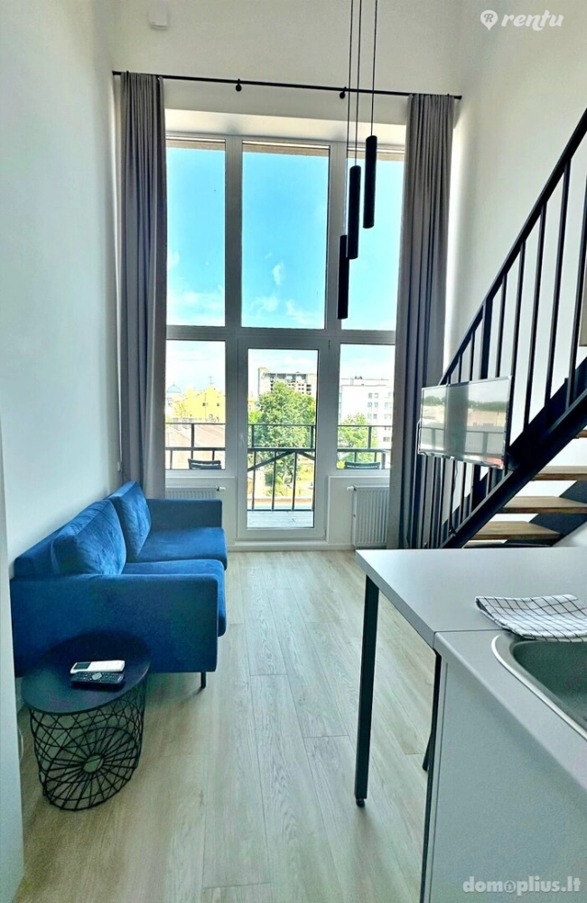 Mini Loft 1BD Apartment - L51