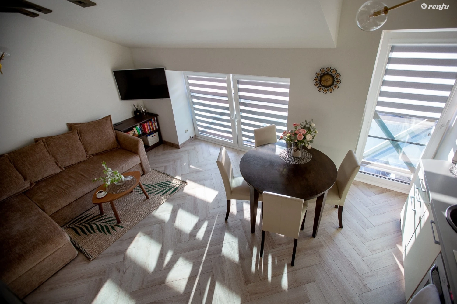 Двухэтажный мини-апартаменты + СПА джакузи и сауна