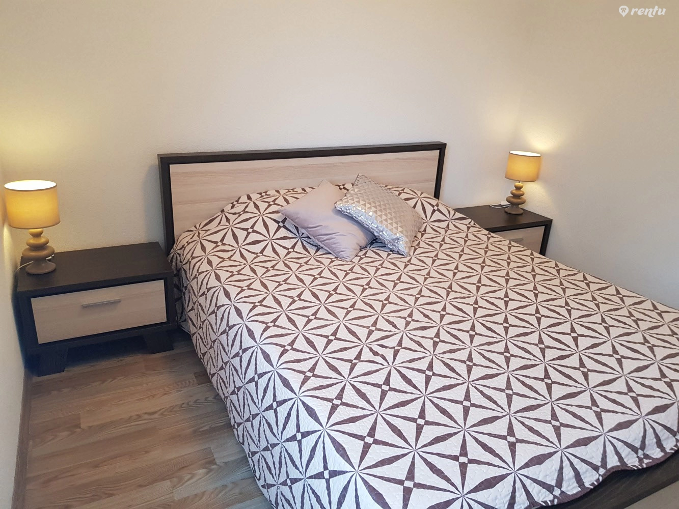 Neat 2-room apartment with balcony