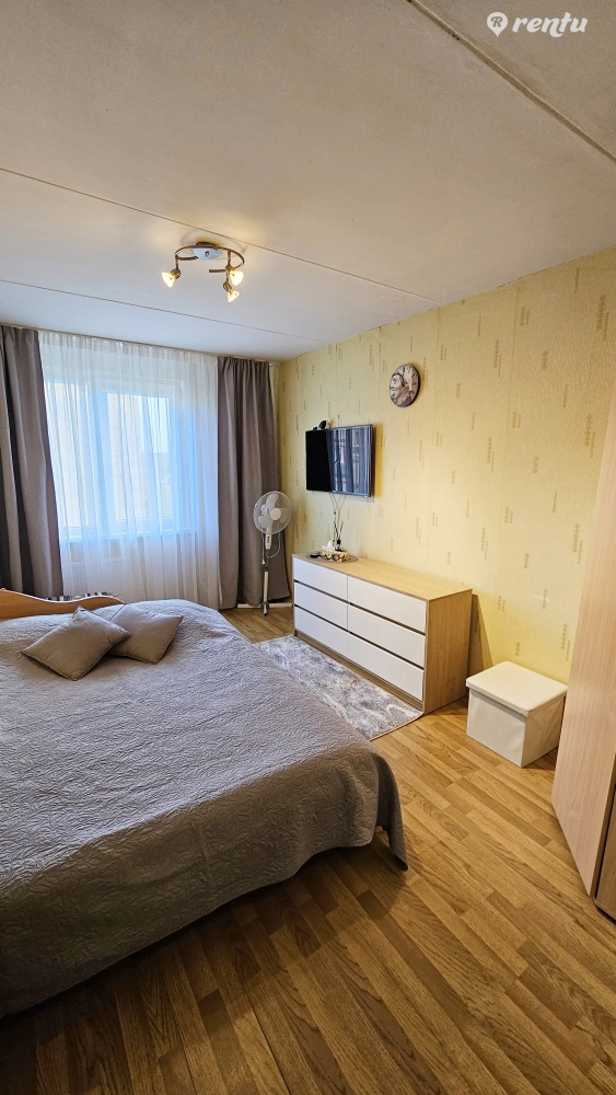 Vieno kambario butas Šventojoje