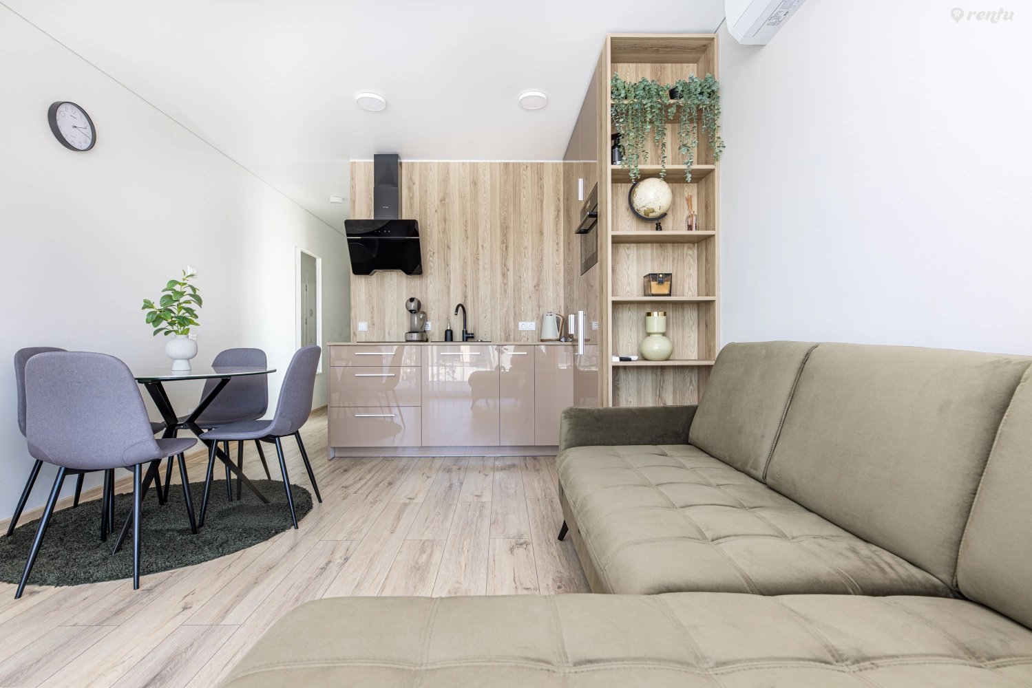 EMA apartment with terrace- by Pailsėk Pajūry