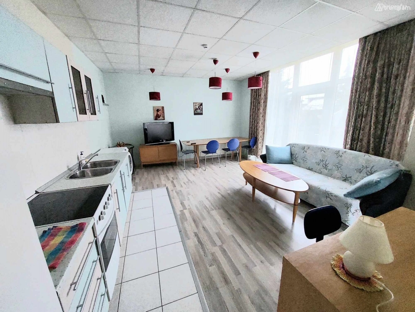 Просторная квартира с большой террасо