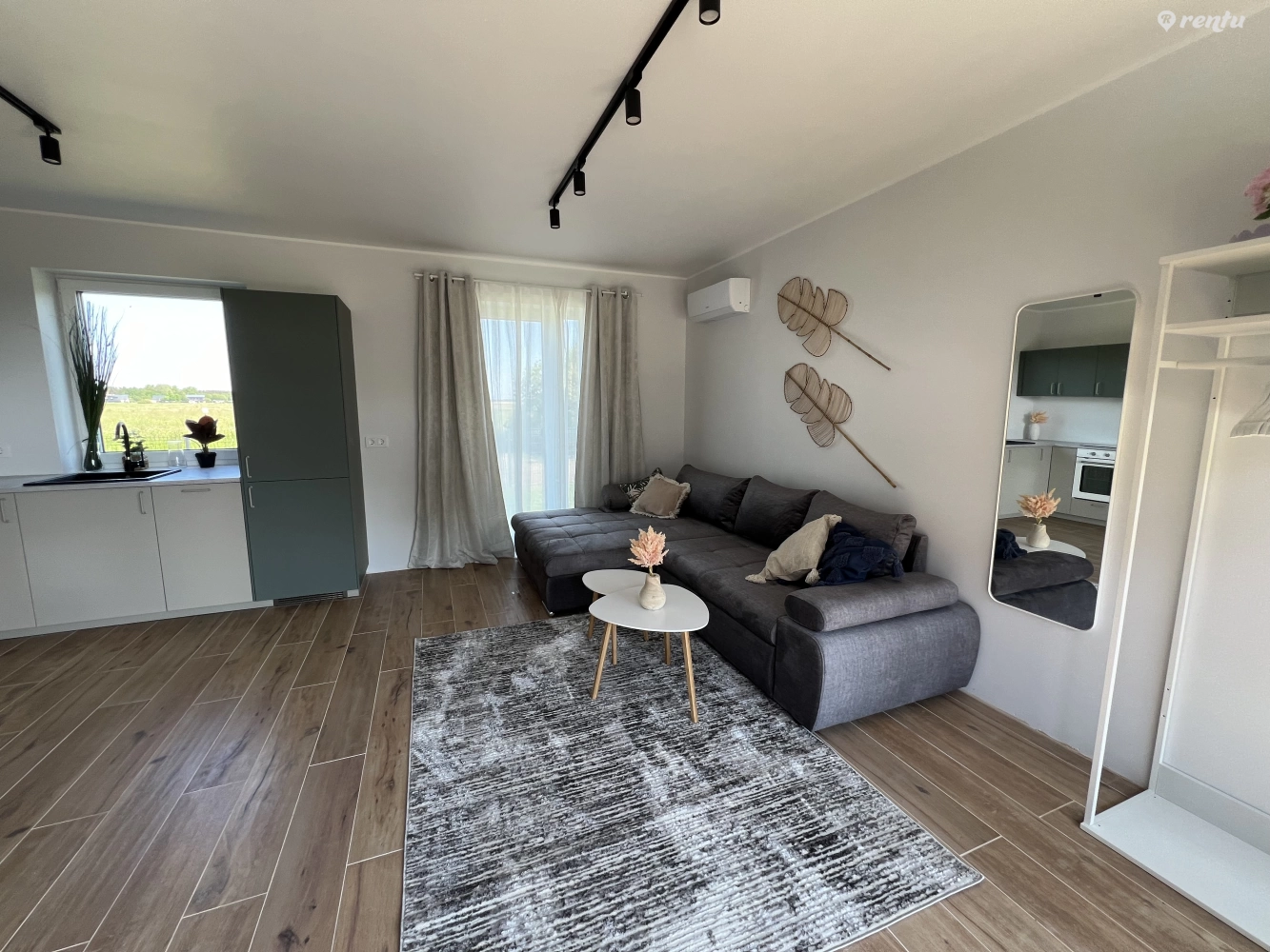 Коттедж для отдыха у моря в Швянтойи