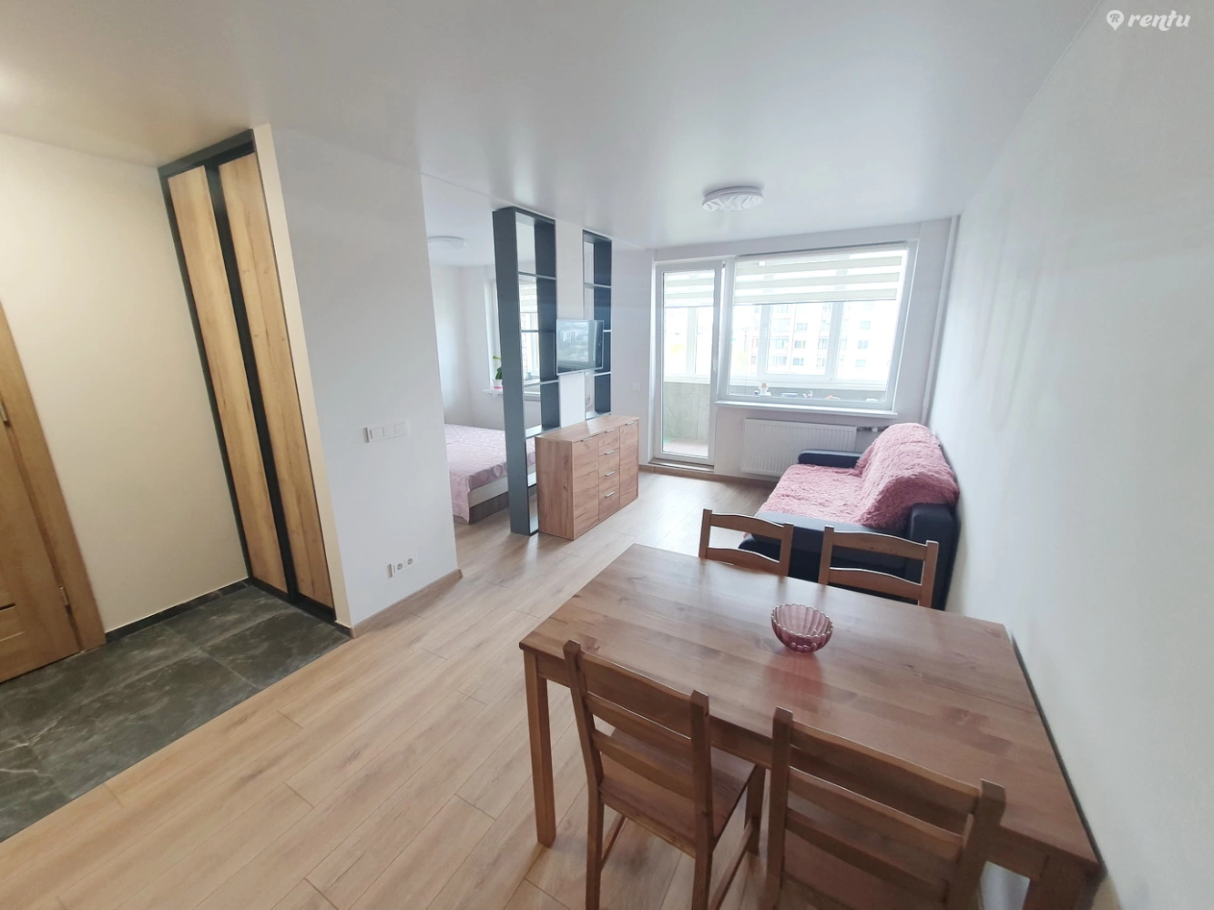 Studio butas su miesto panorama