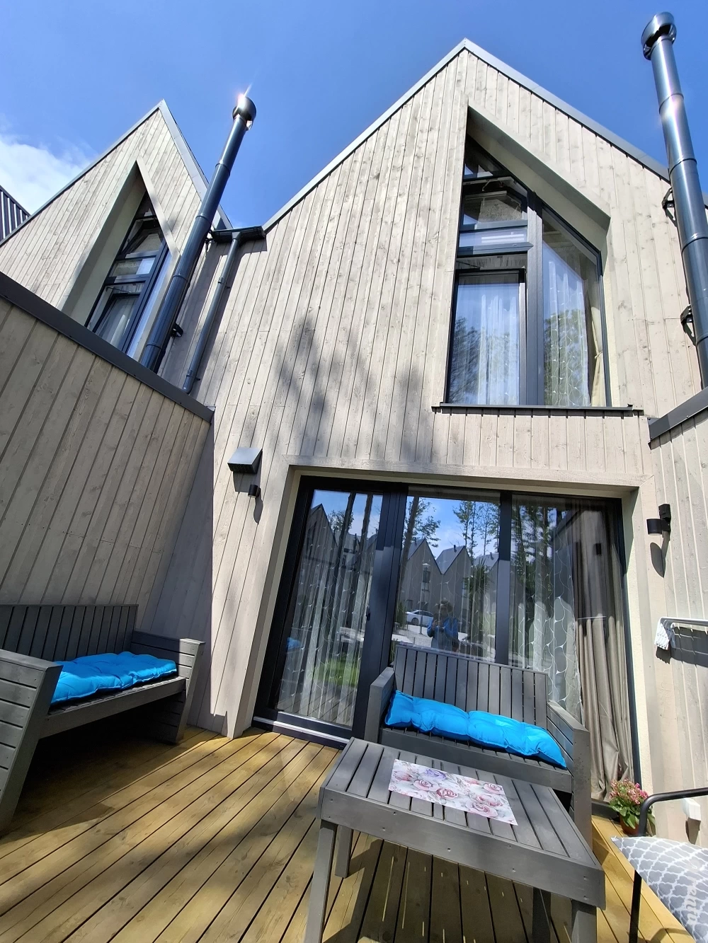 Holiday cottage house near the sea