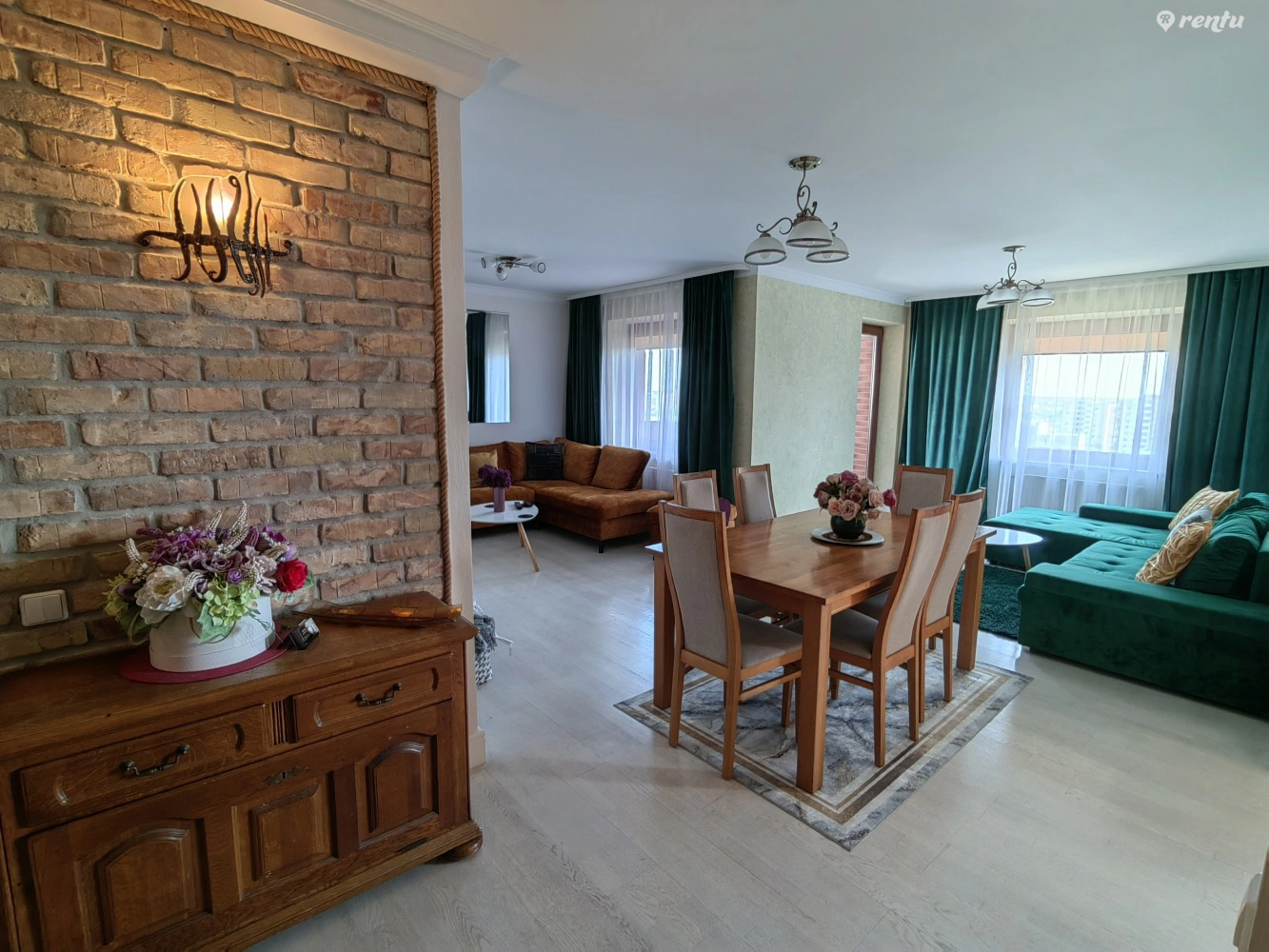 Spacious apartments on the 14th floor