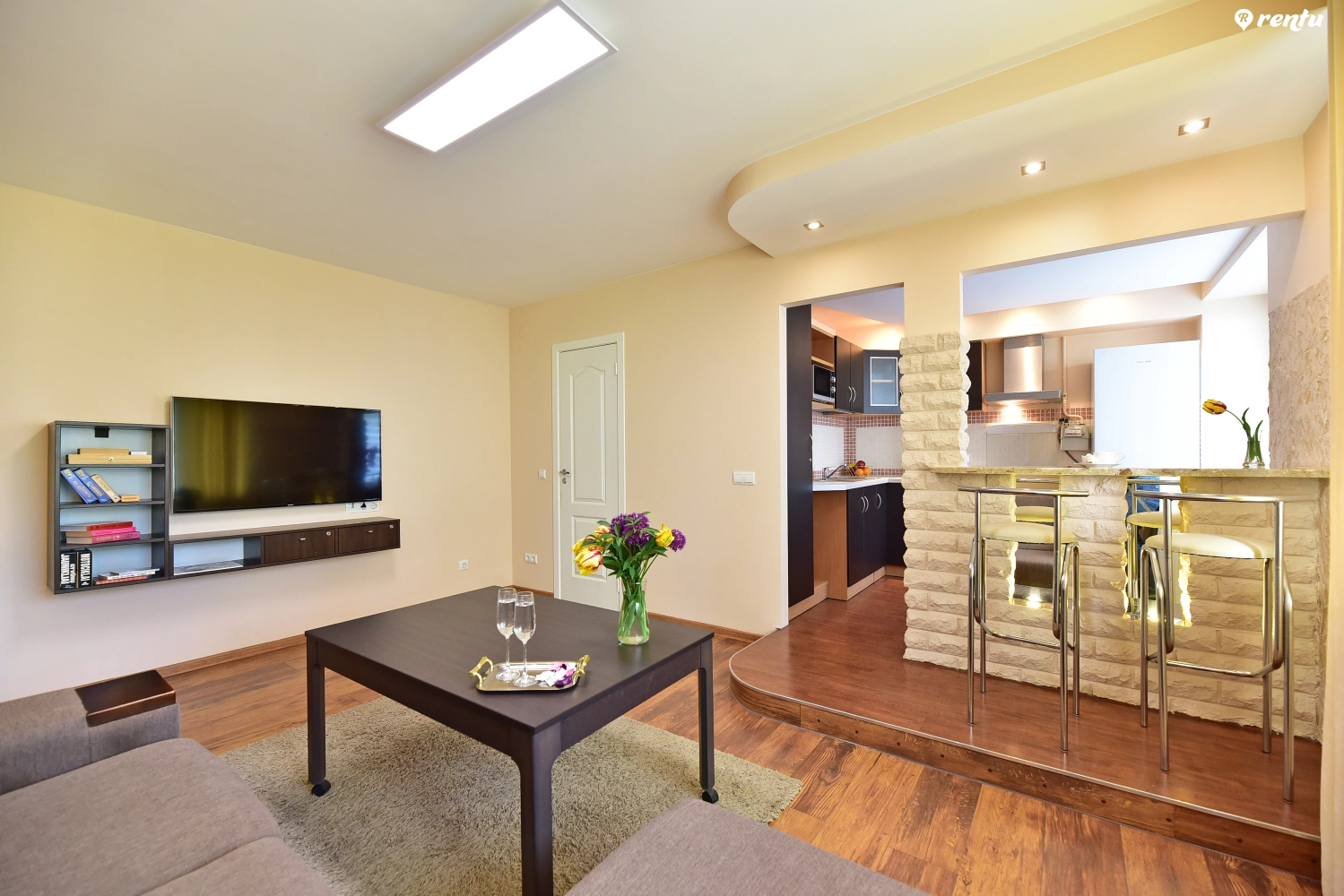 Oksanos apartamentai Druskininkuose atskiras įėjimas 1 aukštas