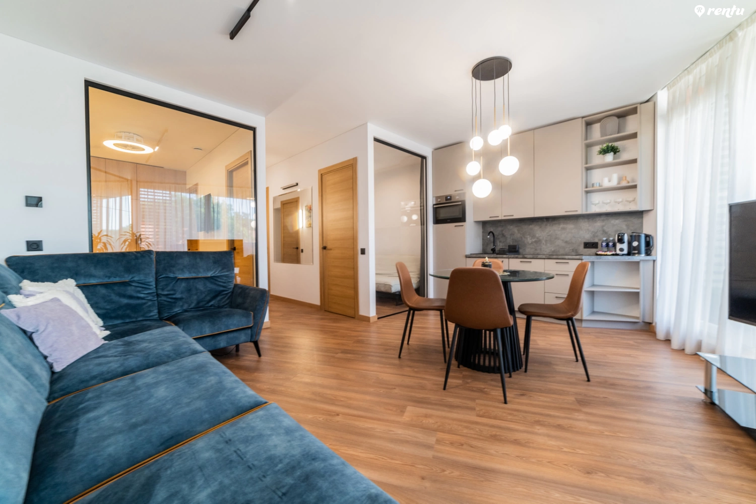 Daukanto oazė - 2-bedroom flat with parking