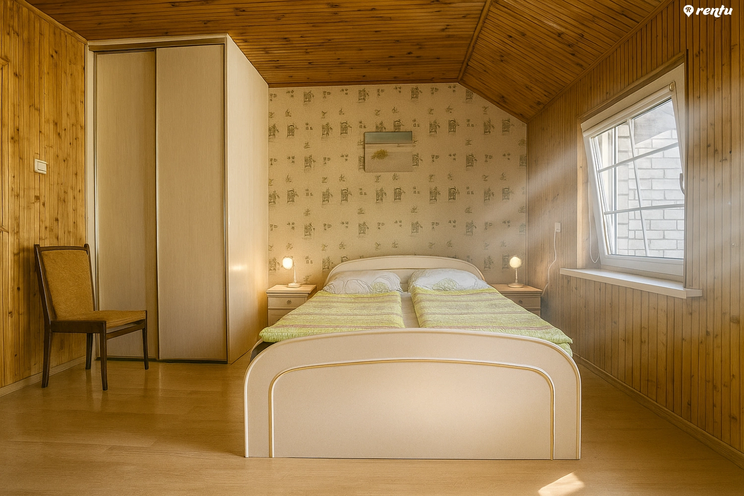 Апартаменты в котедже на втором этаже