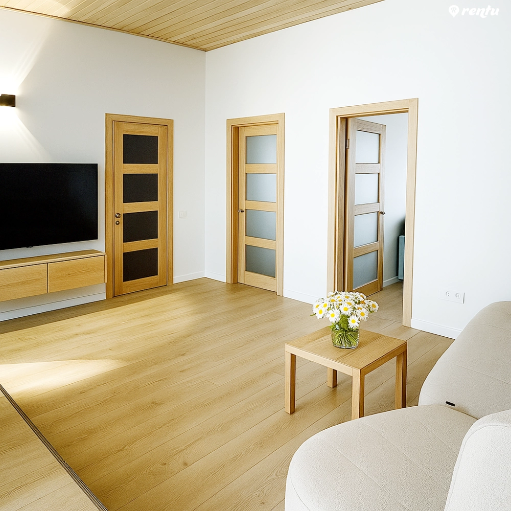 Trijų kambarių buto nuoma Juodkrantėje