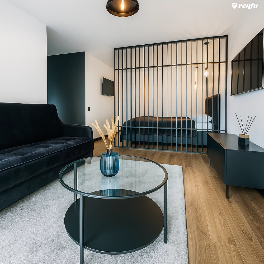 Просторная однокомнатная квартира в Тельшяе