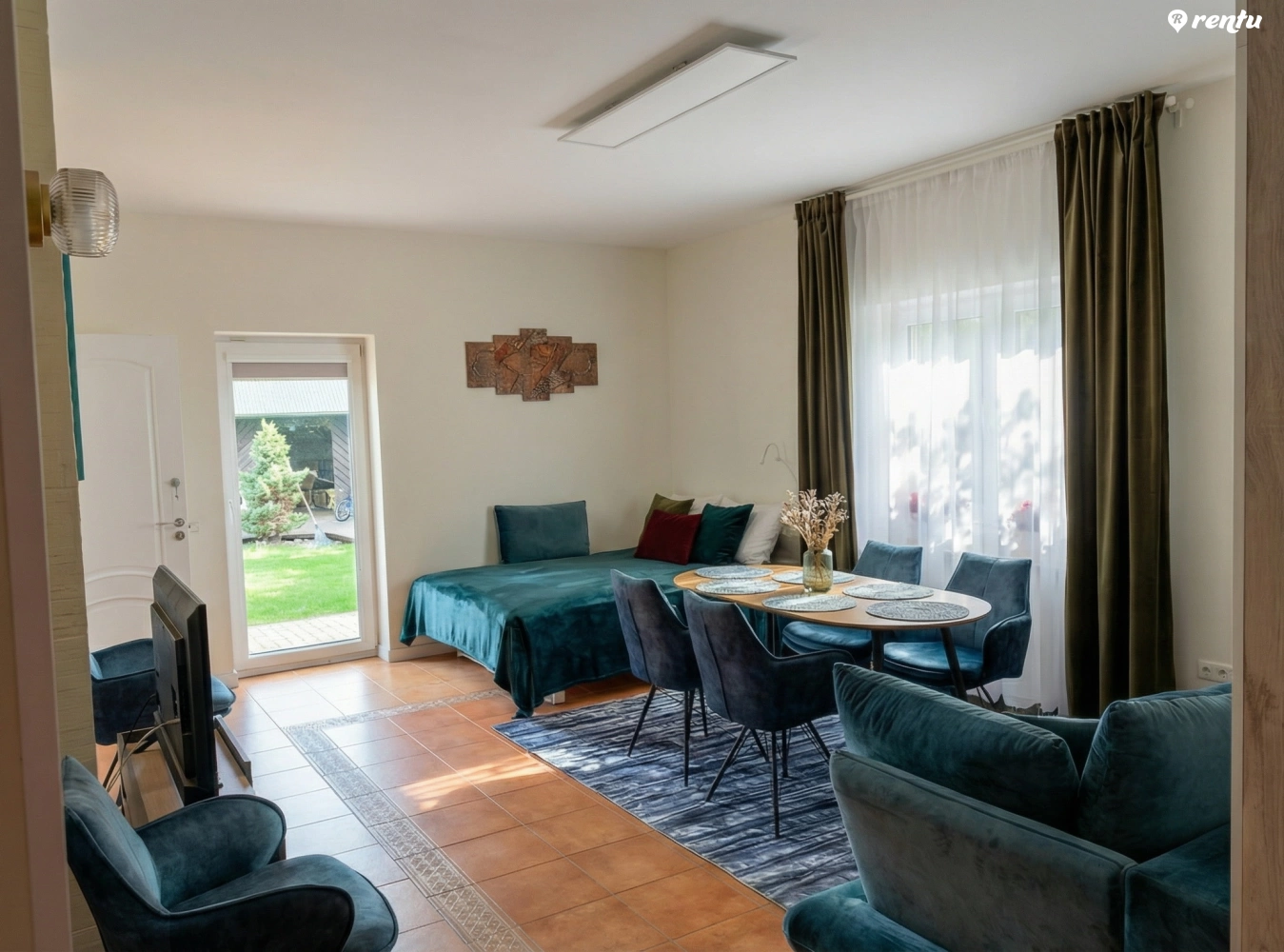 Šeimyniniai superlux apartamentai  -  Vila Renata Laure