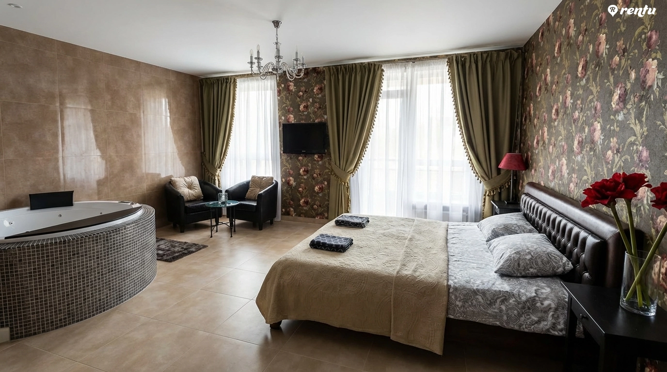 Cozy Jacuzzi Apartment for Two