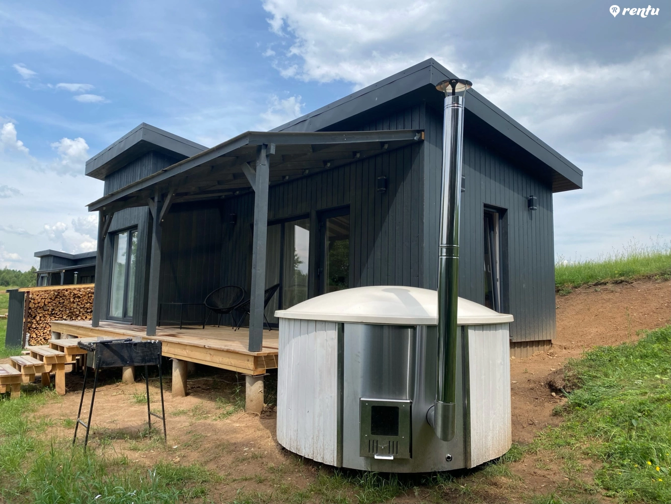 Pineplace Trio KOPA – Cozy Cabin with Outdoor Hot Tub by the