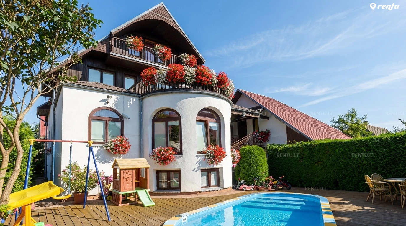 Šeimyniniai apartamentai Po kaštonu