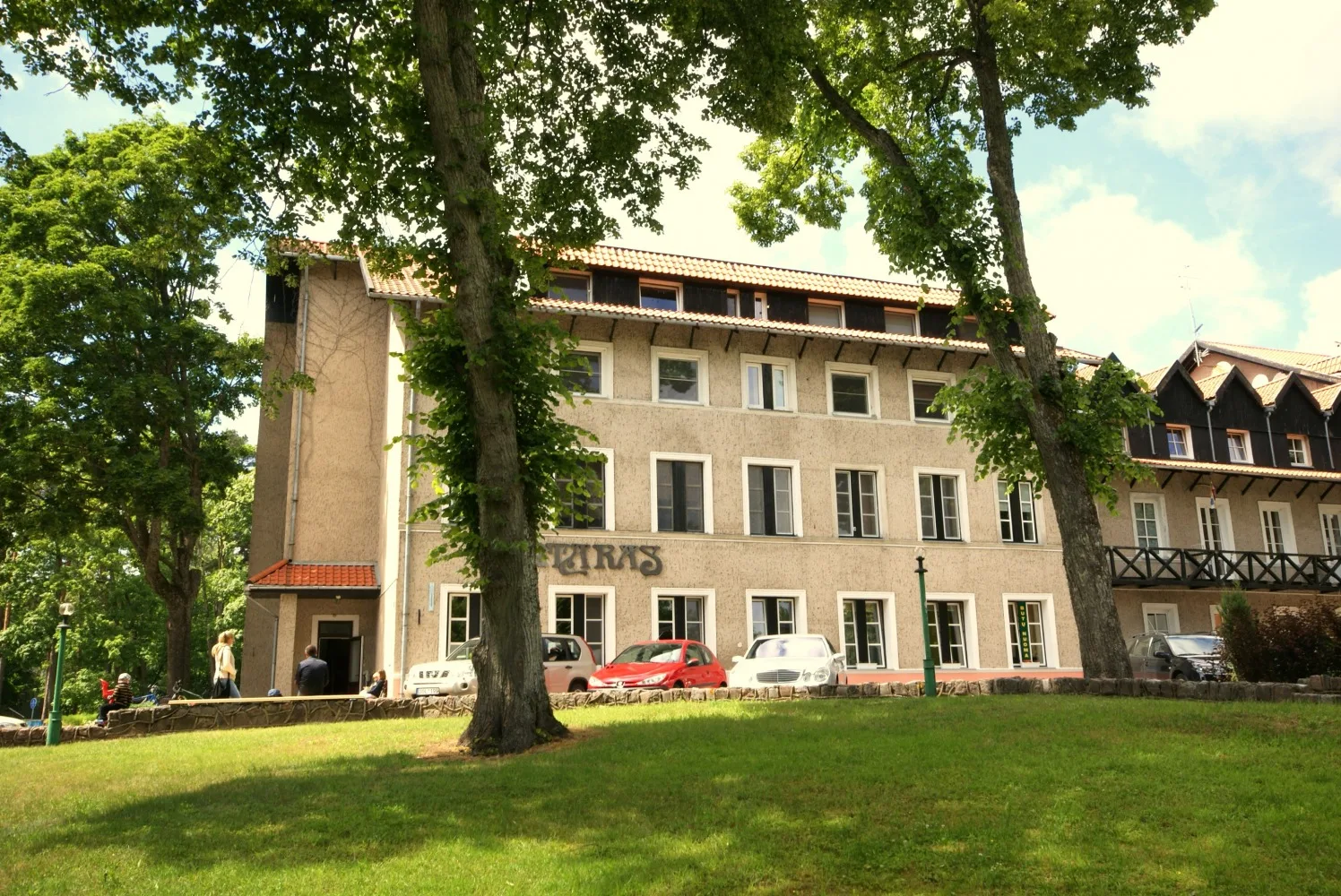 Spacious apartment in Juodkrante