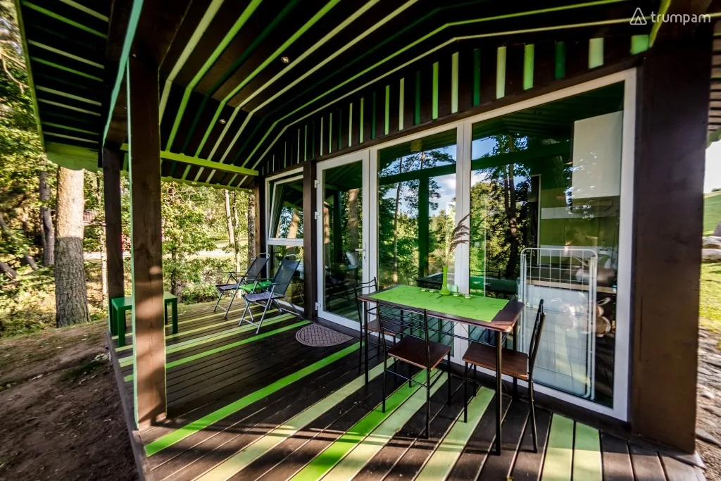 VIP žalias vilties namelis dviems